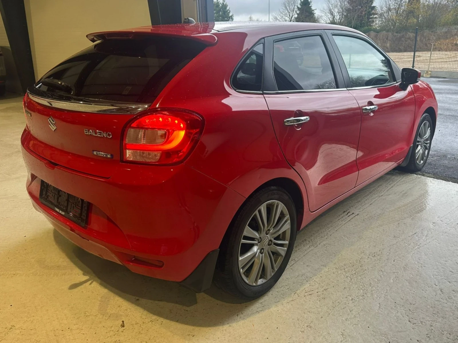 Suzuki Baleno 1.2 Dualjet / EU6 / Full Extras - изображение 6