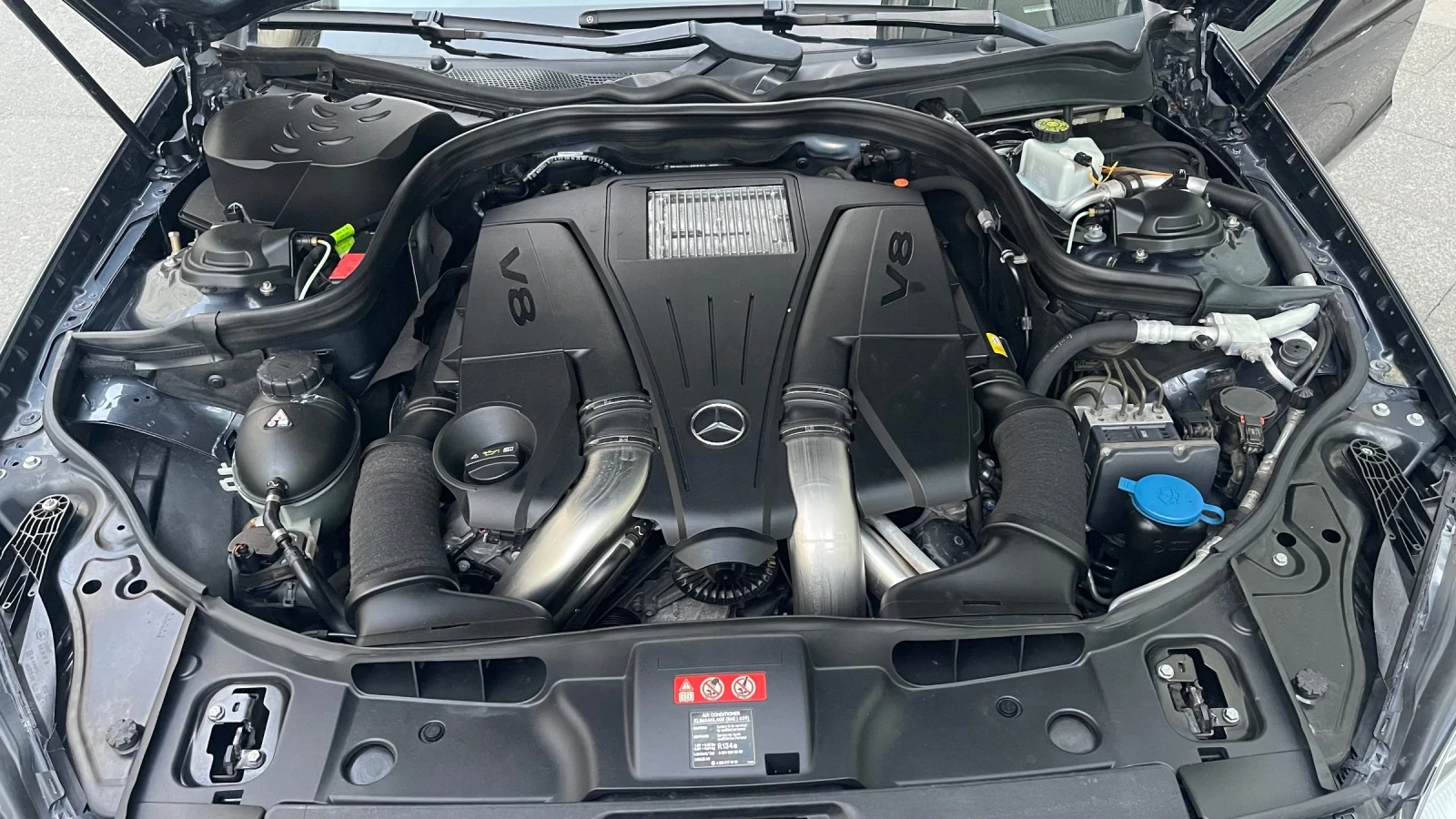 Mercedes-Benz CLS 500  - изображение 9