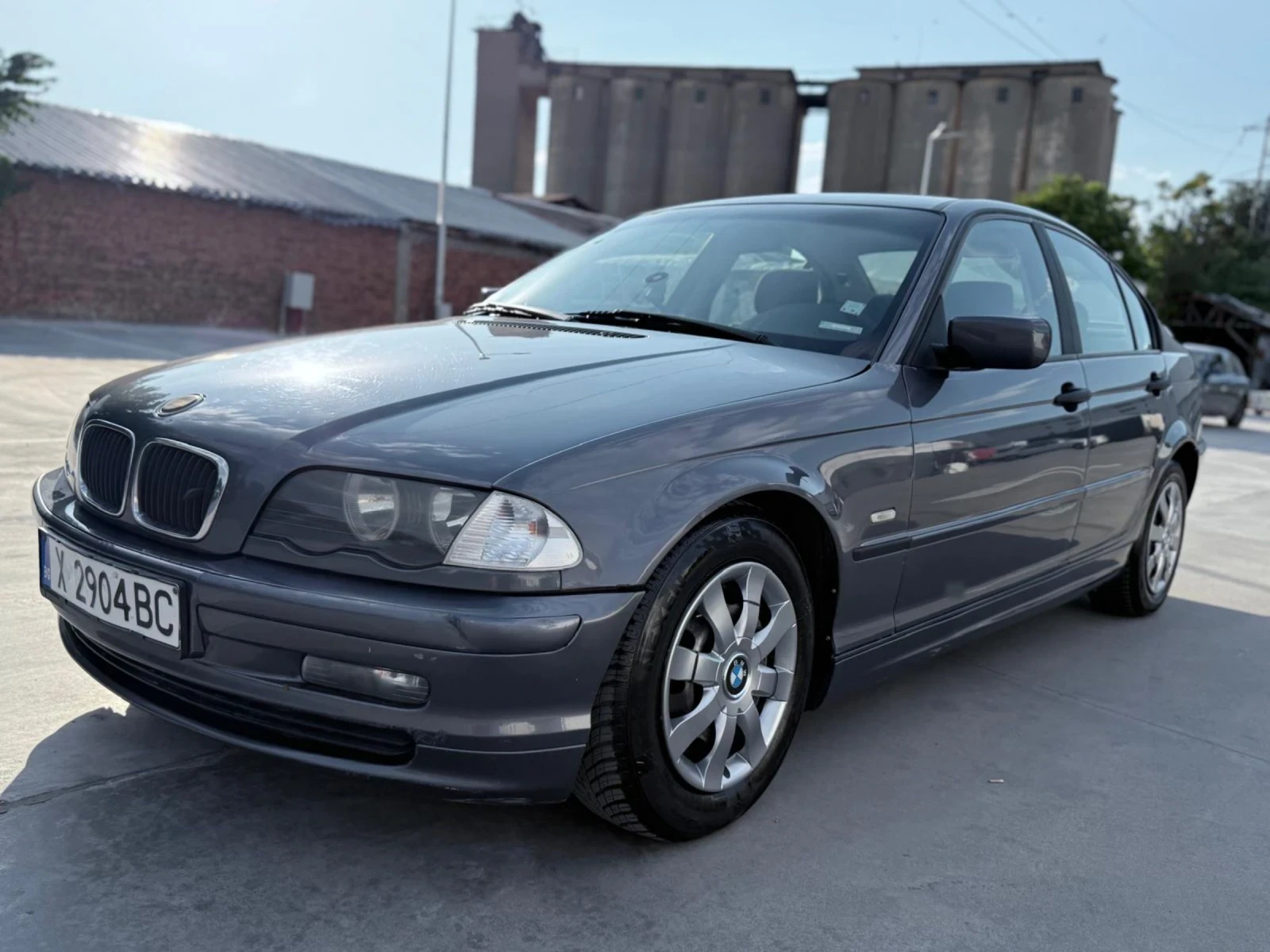 BMW 320 НОВИ ГУМИ | | ОБСЛУЖЕН | | РАБОТЕЩ КЛИМАТРОНИК| |  - изображение 2
