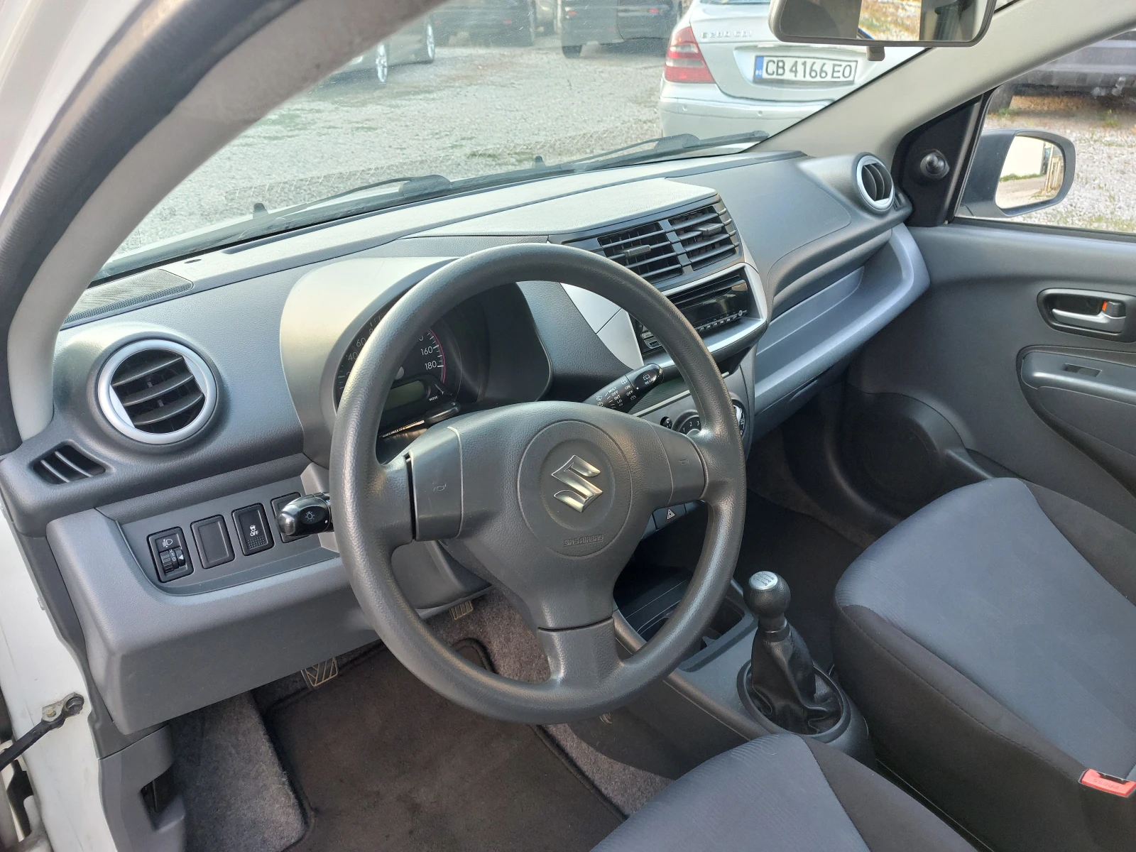 Suzuki Alto  - изображение 8