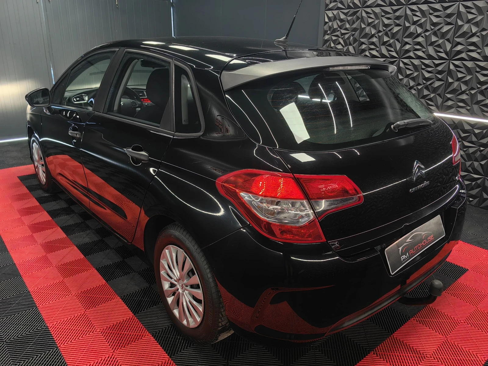 Citroen C4 1.6* 120к.с* АВТОПИЛОТ* КЛИМАТРОНИК* МУЛТИ*  - изображение 4