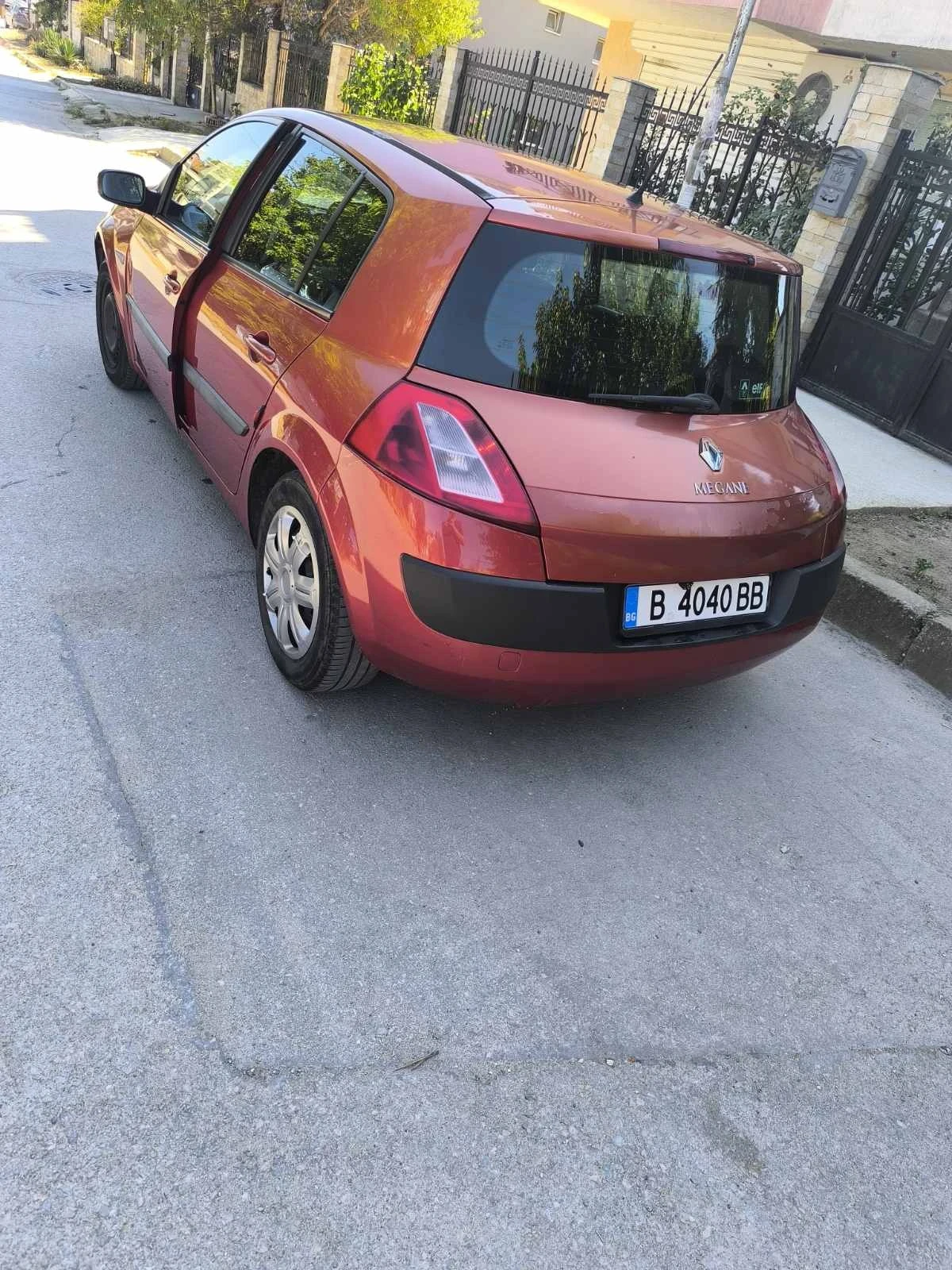 Renault Megane 1.6 - изображение 3