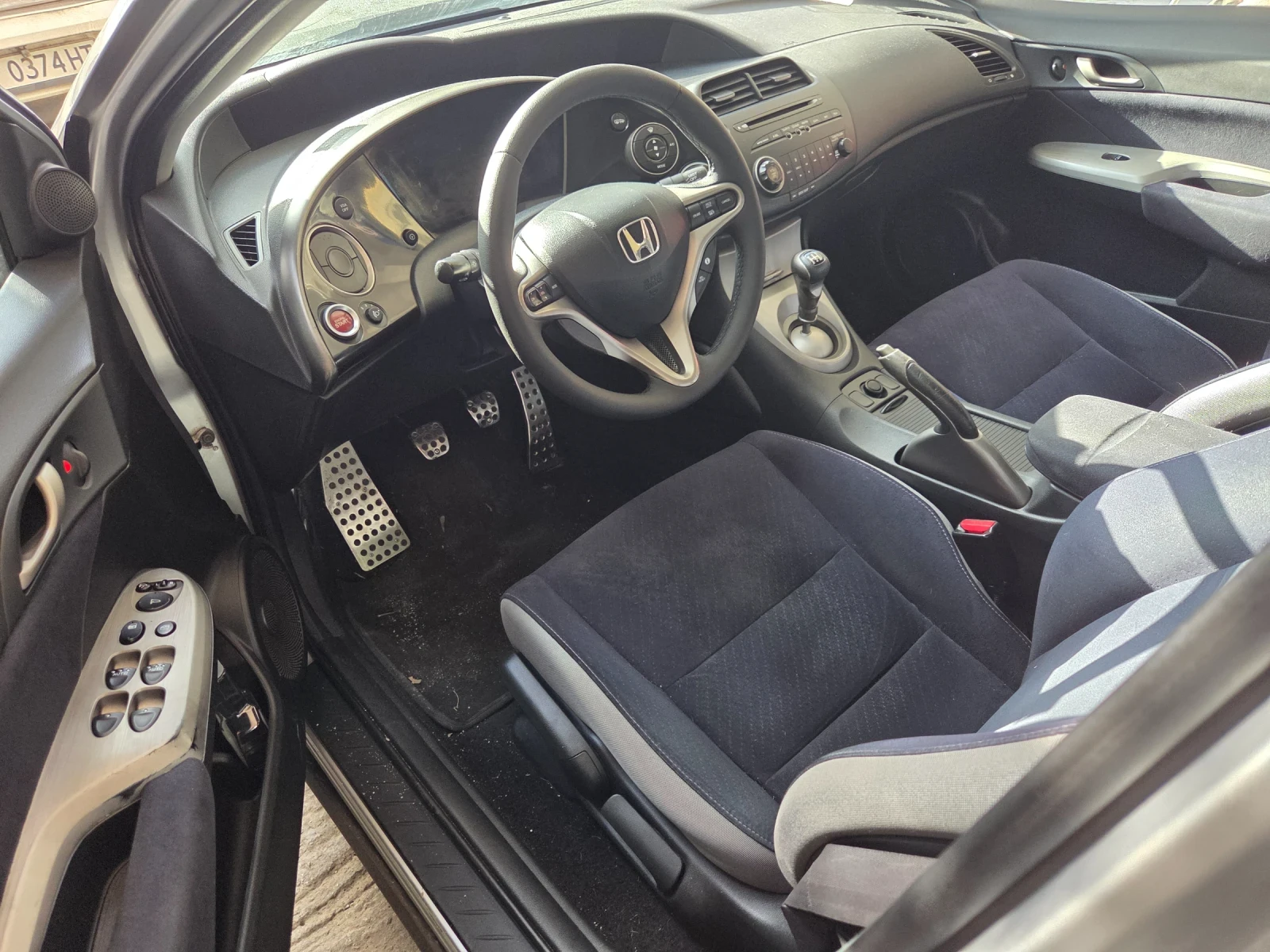 Honda Civic 8 generation 2, 2d - изображение 6