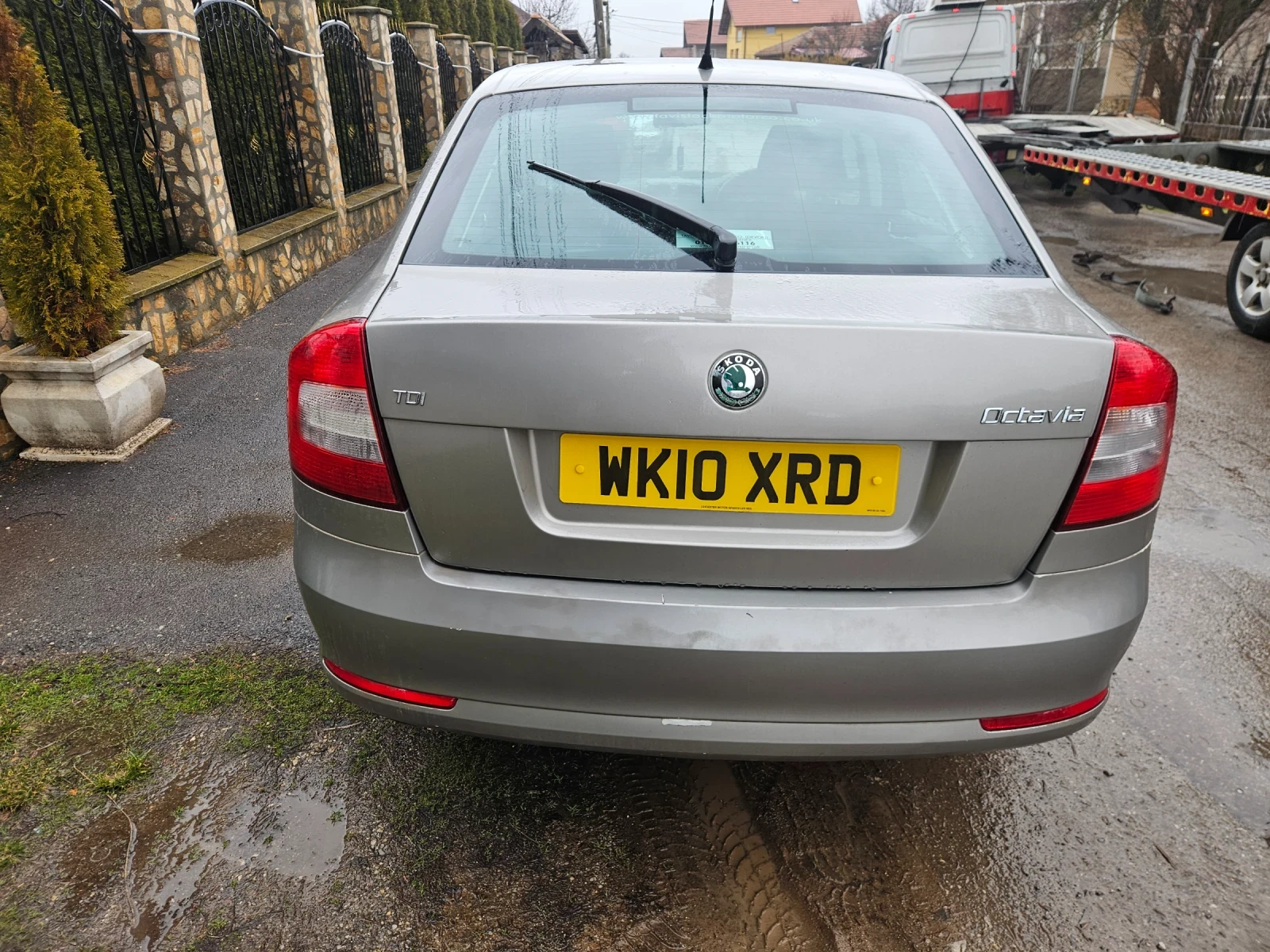 Skoda Octavia 1.6дизел-105кс-2010год-5скорости - изображение 3