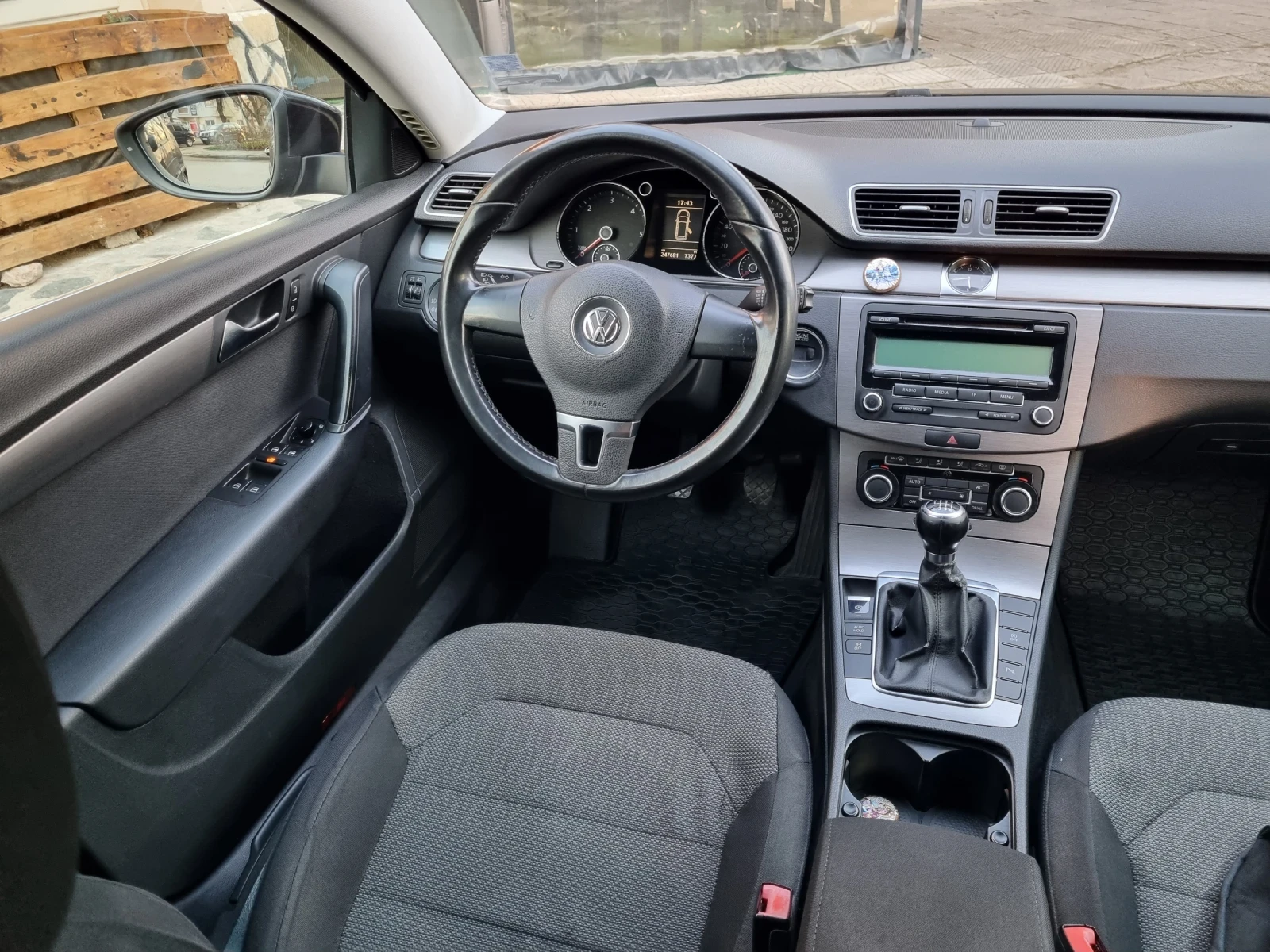 VW Passat 2.0 TDI Common rail !!, снимка 11 - Автомобили и джипове - 53931838