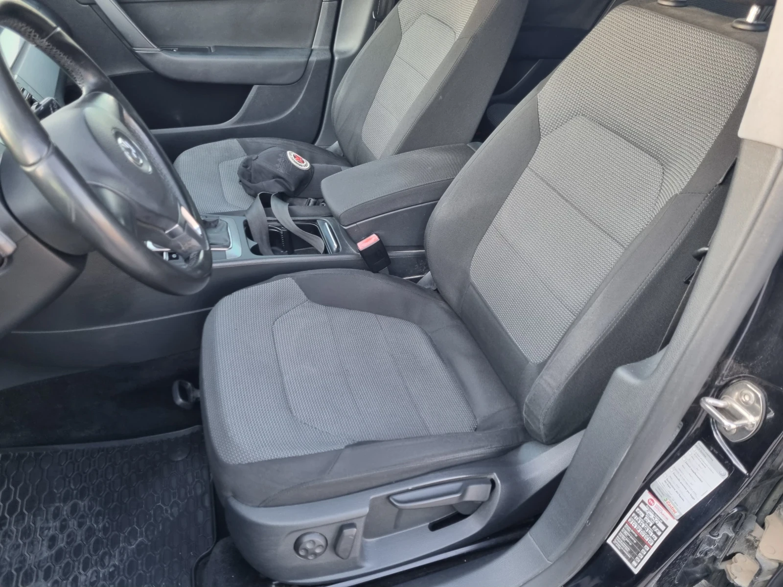 VW Passat 2.0 TDI Common rail !!, снимка 12 - Автомобили и джипове - 53931838