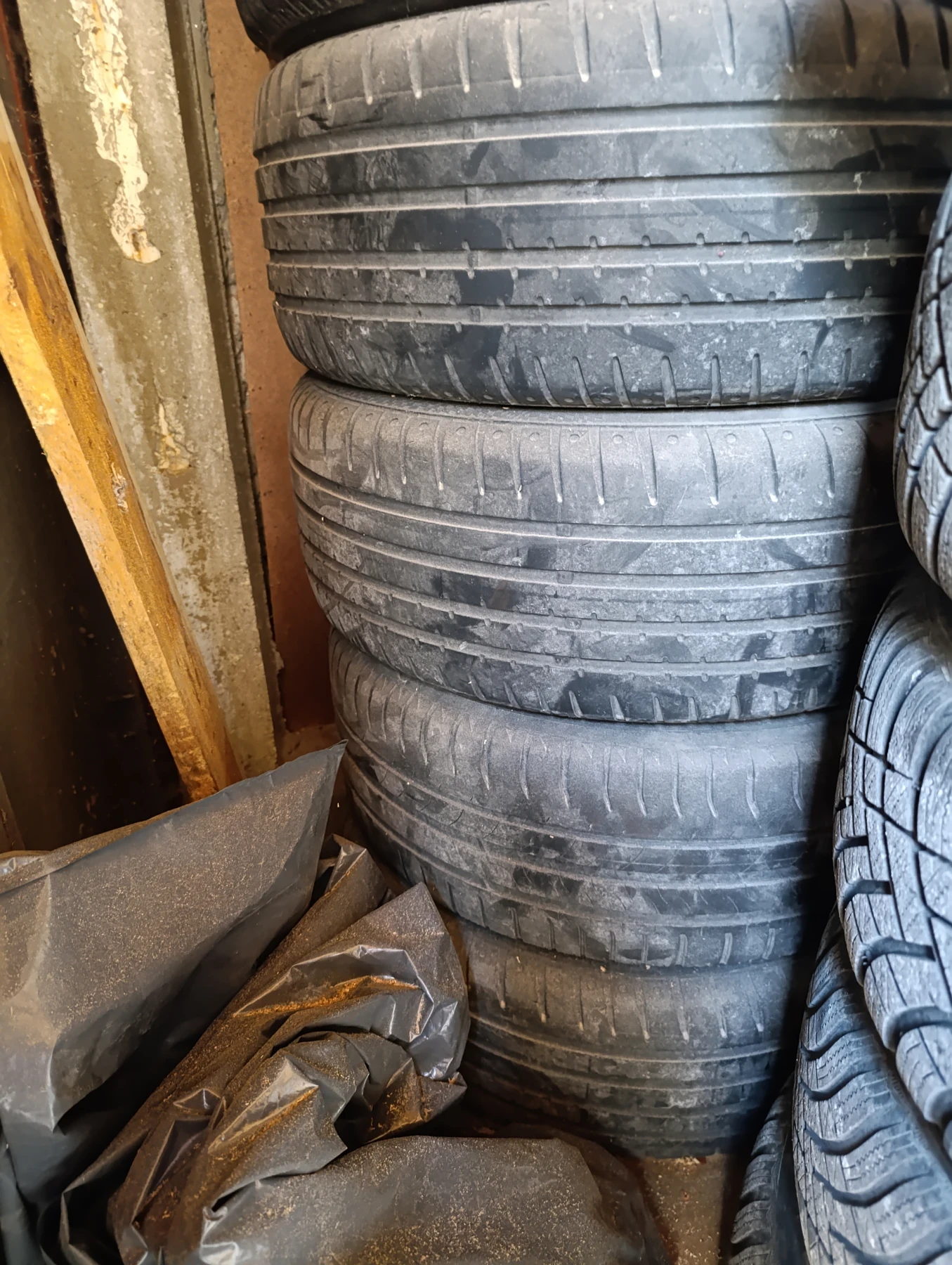 VW Passat 2.0 TDI, снимка 12 - Автомобили и джипове - 54230328