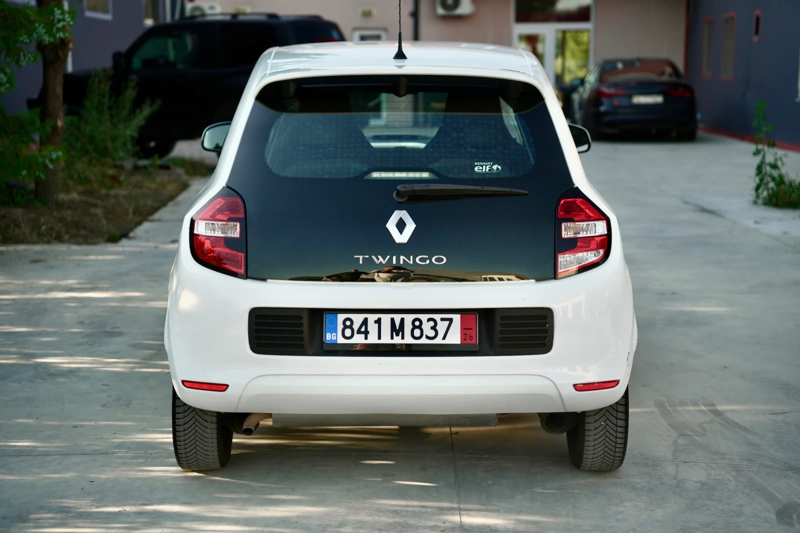 Renault Twingo 1.0, снимка 4 - Автомобили и джипове - 54936127