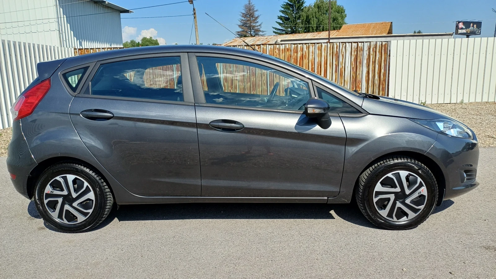 Ford Fiesta 1.5TDCI EURO6B, снимка 3 - Автомобили и джипове - 54946431