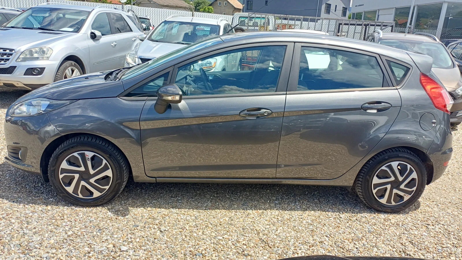 Ford Fiesta 1.5TDCI EURO6B, снимка 3 - Автомобили и джипове - 54946431