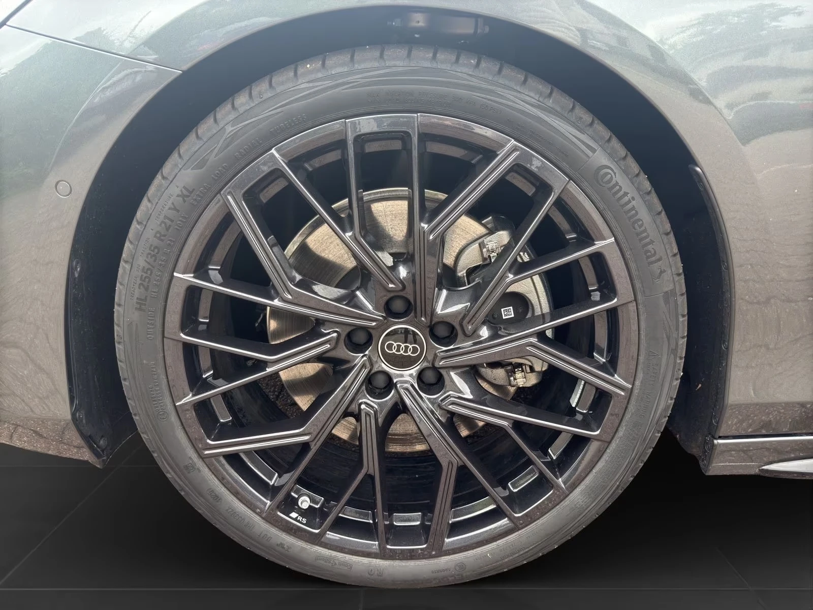 Audi A6 E-HYBRID/ S-LINE/ MMI DISPLAY/ MATRIX/ 360/ CARBON, снимка 3 - Автомобили и джипове - 55274928
