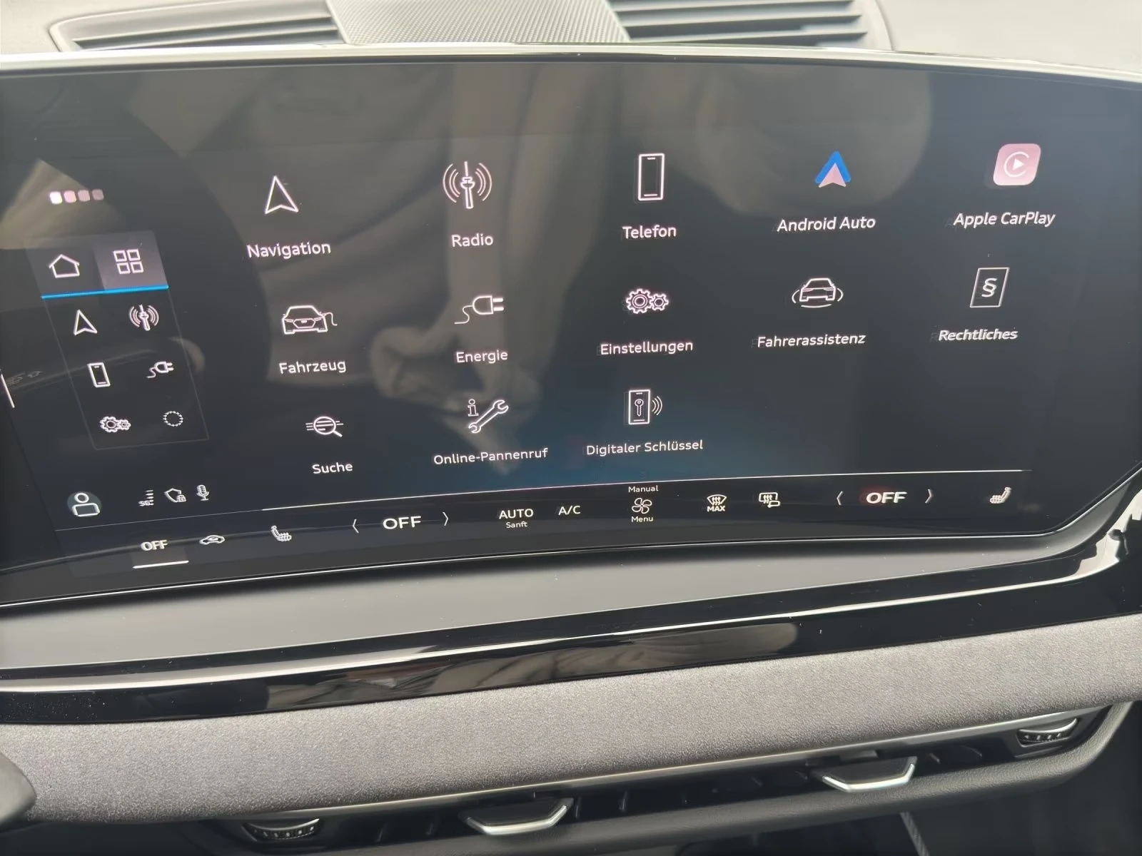 Audi A6 E-HYBRID/ S-LINE/ MMI DISPLAY/ MATRIX/ 360/ CARBON, снимка 12 - Автомобили и джипове - 55274928