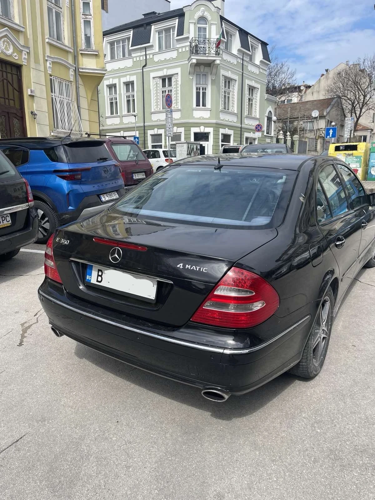 Mercedes-Benz E 350 4 matic, снимка 2 - Автомобили и джипове - 55579590