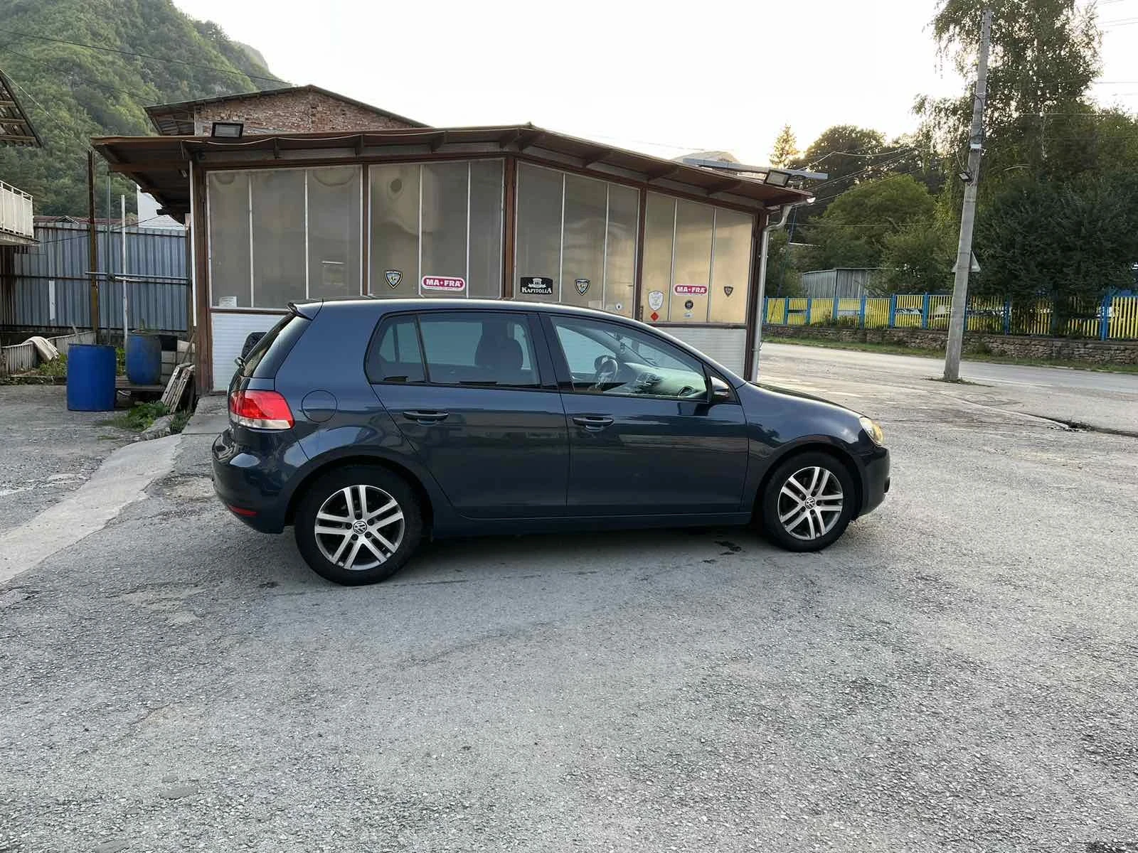 VW Golf 2.0 TDI, снимка 8 - Автомобили и джипове - 55660759