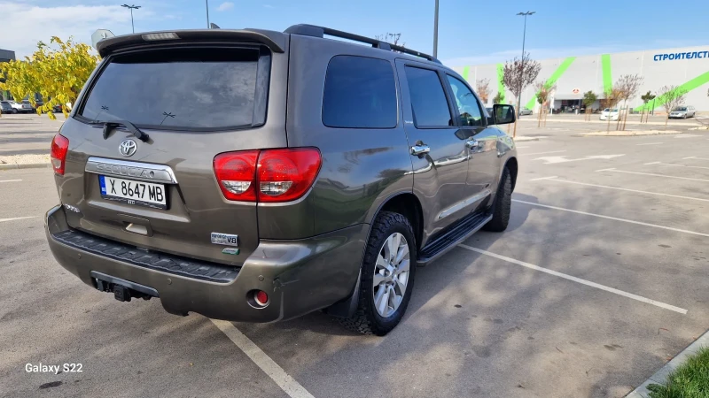 Toyota Sequoia Limited 5.7 i-FORCE V8, снимка 5 - Автомобили и джипове - 52542883