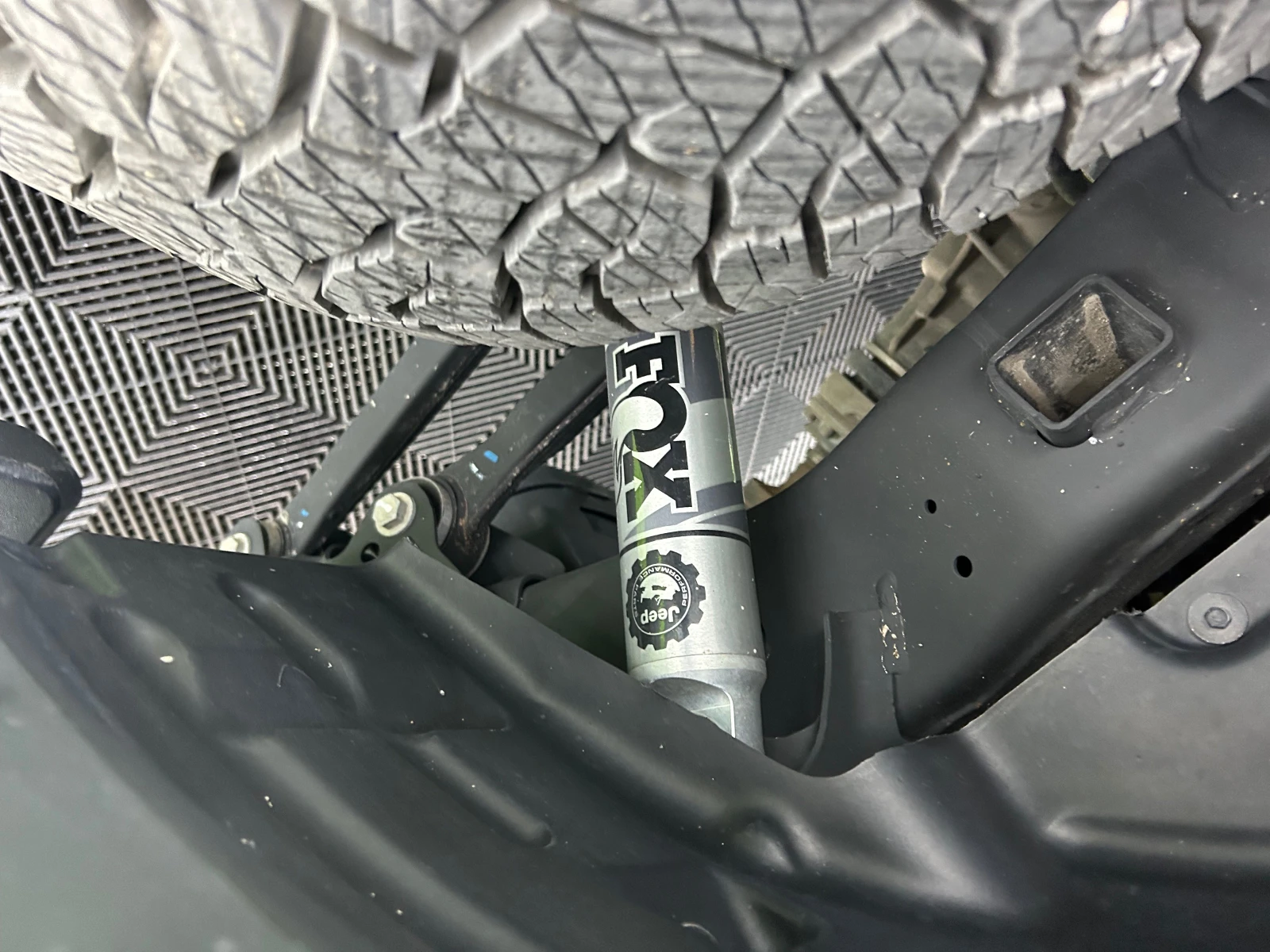 Jeep Wrangler GLADIATOR* 22г* НОВ* TEXAS/TRAIL* FOX ОКАЧВАНЕ*  - изображение 8