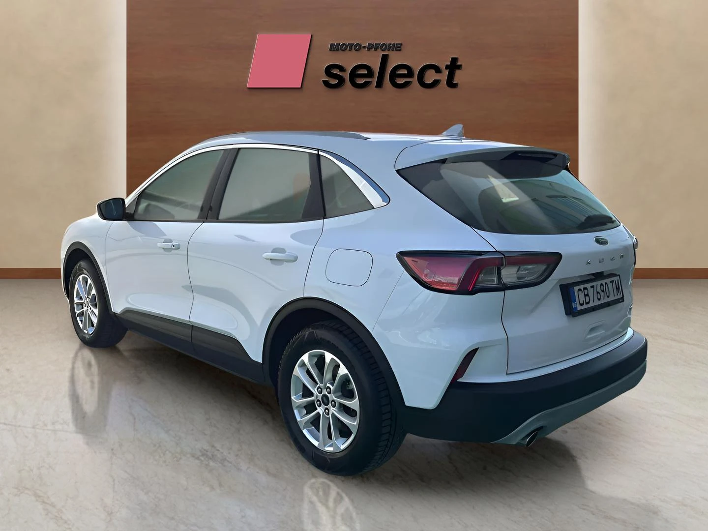Ford Kuga 2.5 FHEV - изображение 3