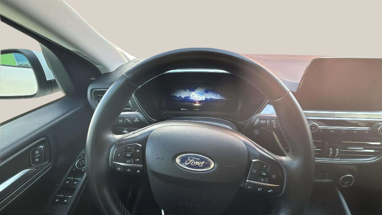 Ford Kuga 2.5 FHEV - изображение 10