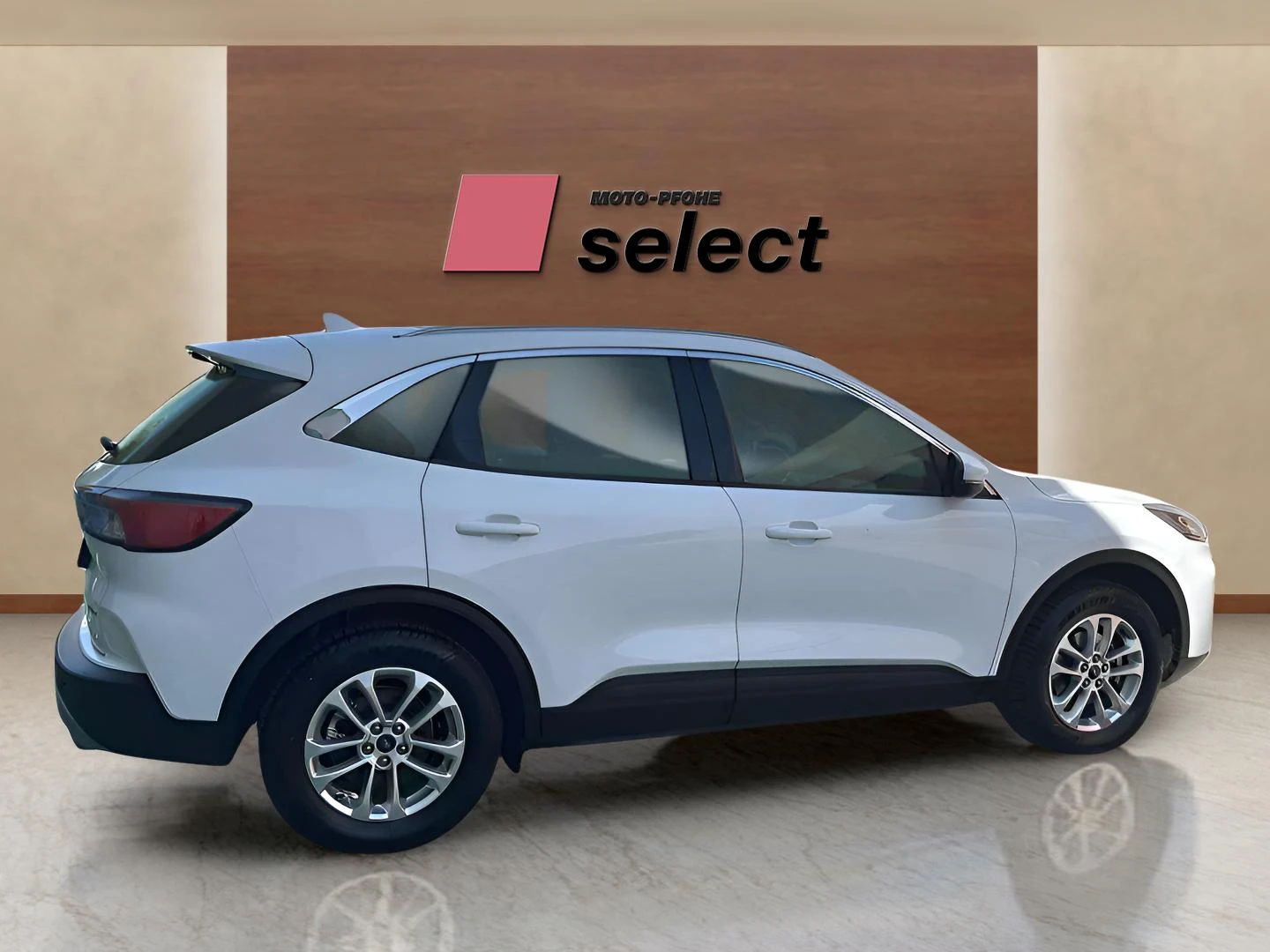 Ford Kuga 2.5 FHEV - изображение 5