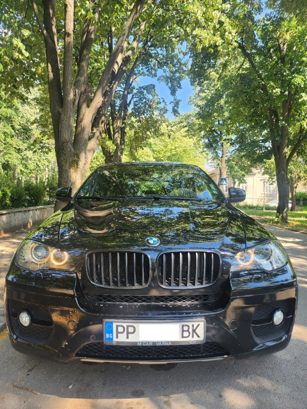 BMW X6 4.0 - изображение 2