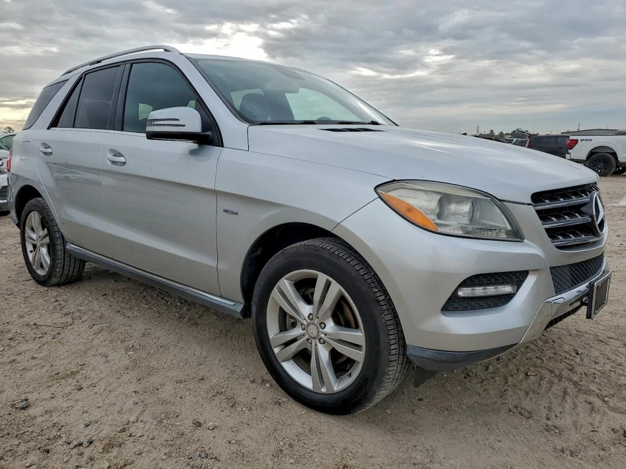 Mercedes-Benz ML 350 4MATIC - изображение 3