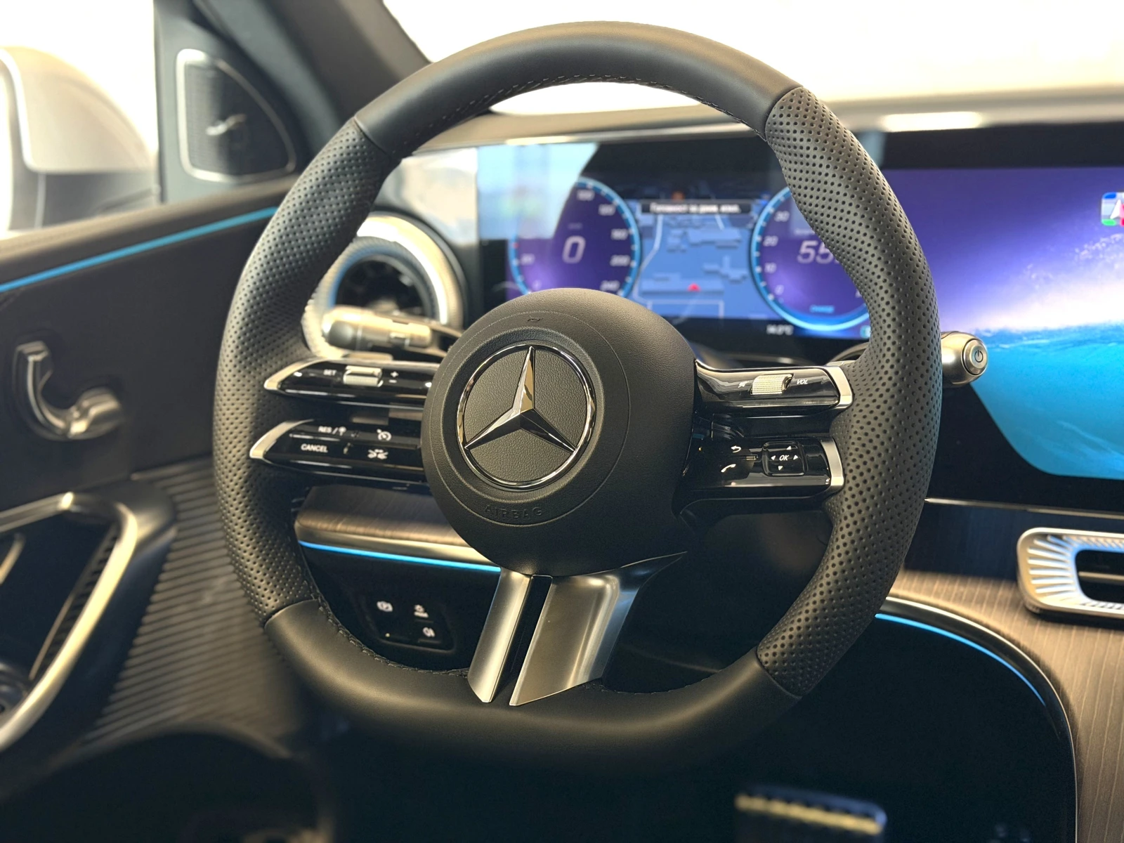 Mercedes-Benz GLC 400 EQ 4M AMG PANORAMA BURM-4D HYPERSCREEN * �������*  | Mobile.bg � ����������� 8