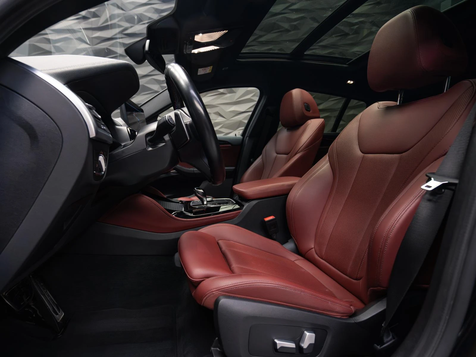 BMW X4 M40i XDRIVE* H&K* Camera* Pano* Подгрев* Кожа* , снимка 8 - Автомобили и джипове - 53959091