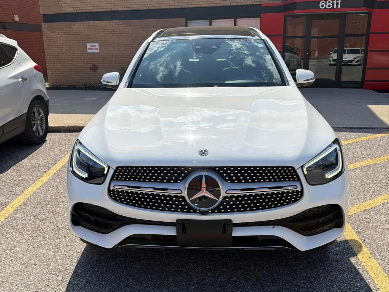 Mercedes-Benz GLC 300 АМГ ПАКЕТ/ДИГ. КИЛОМЕТРАЖ/КЛИП/ФИНАНСИРАНЕ, снимка 6 - Автомобили и джипове - 55566262