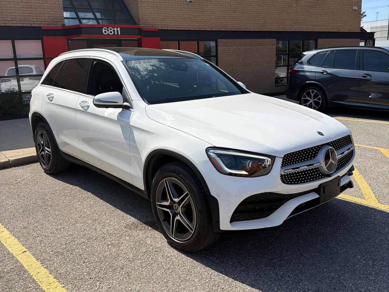 Mercedes-Benz GLC 300 АМГ ПАКЕТ/ДИГ. КИЛОМЕТРАЖ/КЛИП/ФИНАНСИРАНЕ