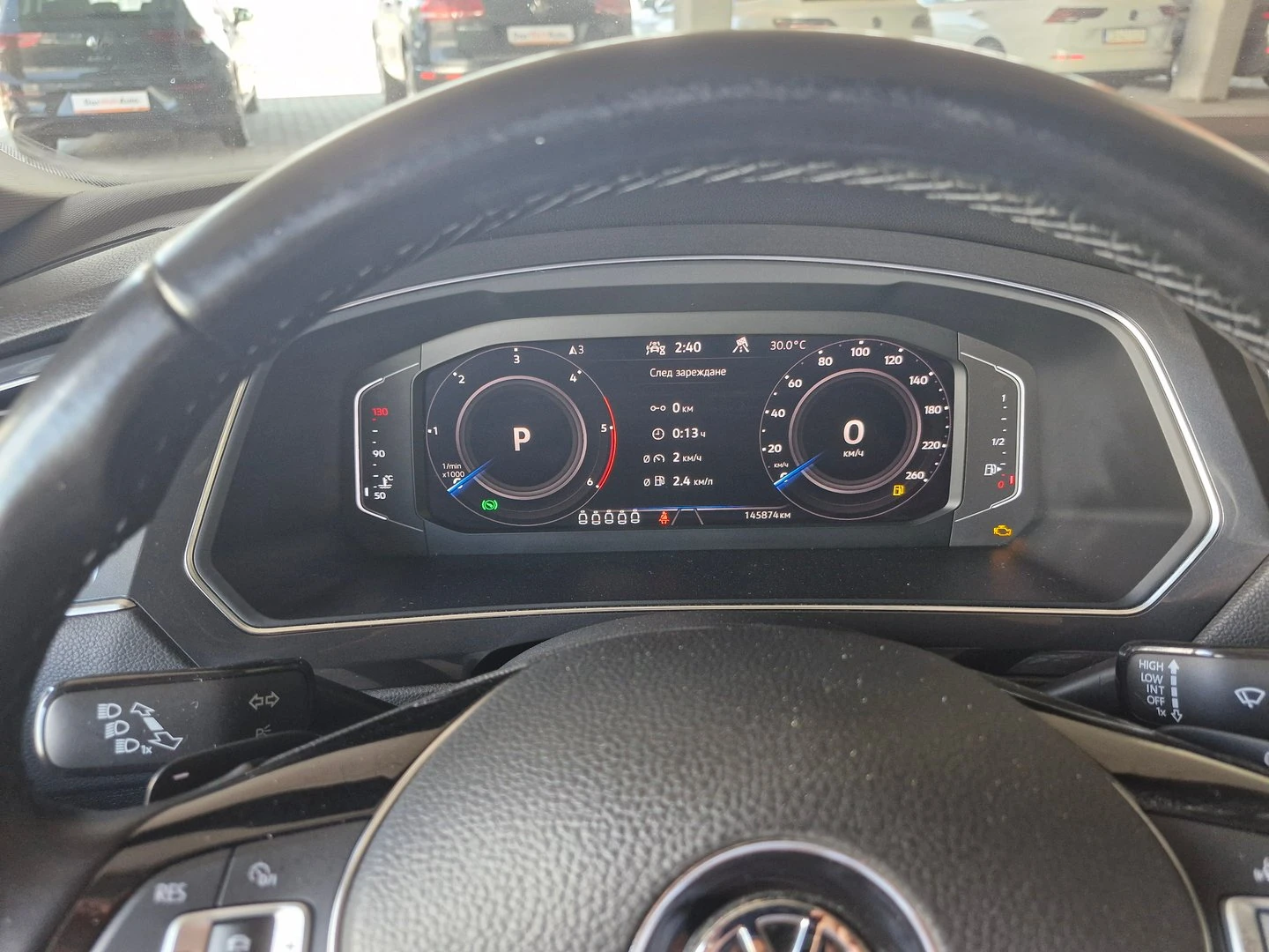 VW Tiguan, снимка 8 - Автомобили и джипове - 56420390