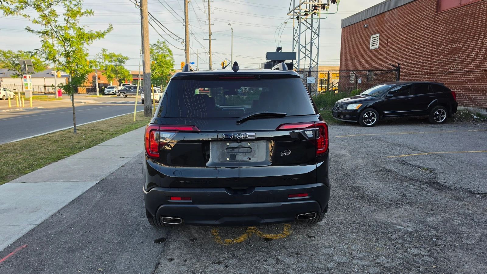 Gmc Acadia AWD 4dr SLT * CARFAX * АВТОКРЕДИТ * , снимка 4 - Автомобили и джипове - 56129428