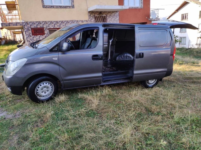 Hyundai H1, снимка 3 - Бусове и автобуси - 47453355