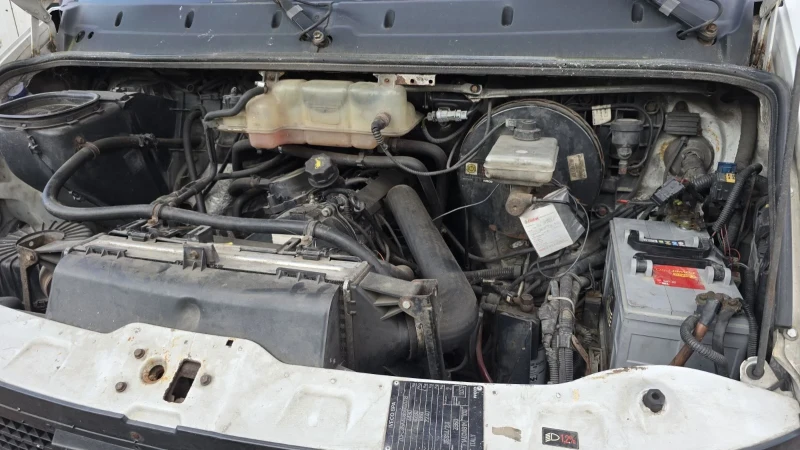 Iveco Daily, снимка 4 - Бусове и автобуси - 52796912