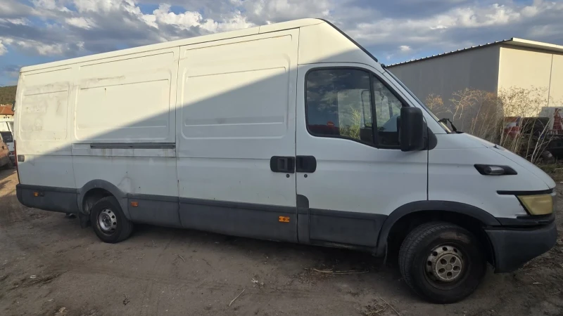 Iveco Daily, снимка 9 - Бусове и автобуси - 52796912