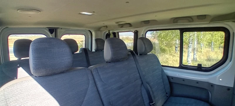 Renault Trafic, снимка 5 - Бусове и автобуси - 52838289