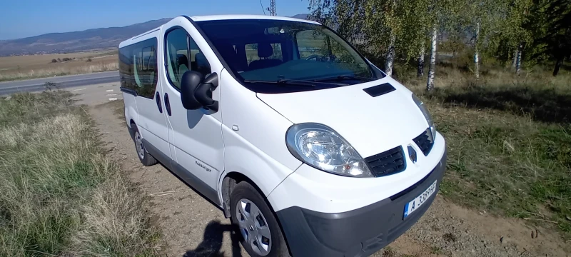 Renault Trafic, снимка 7 - Бусове и автобуси - 52838289