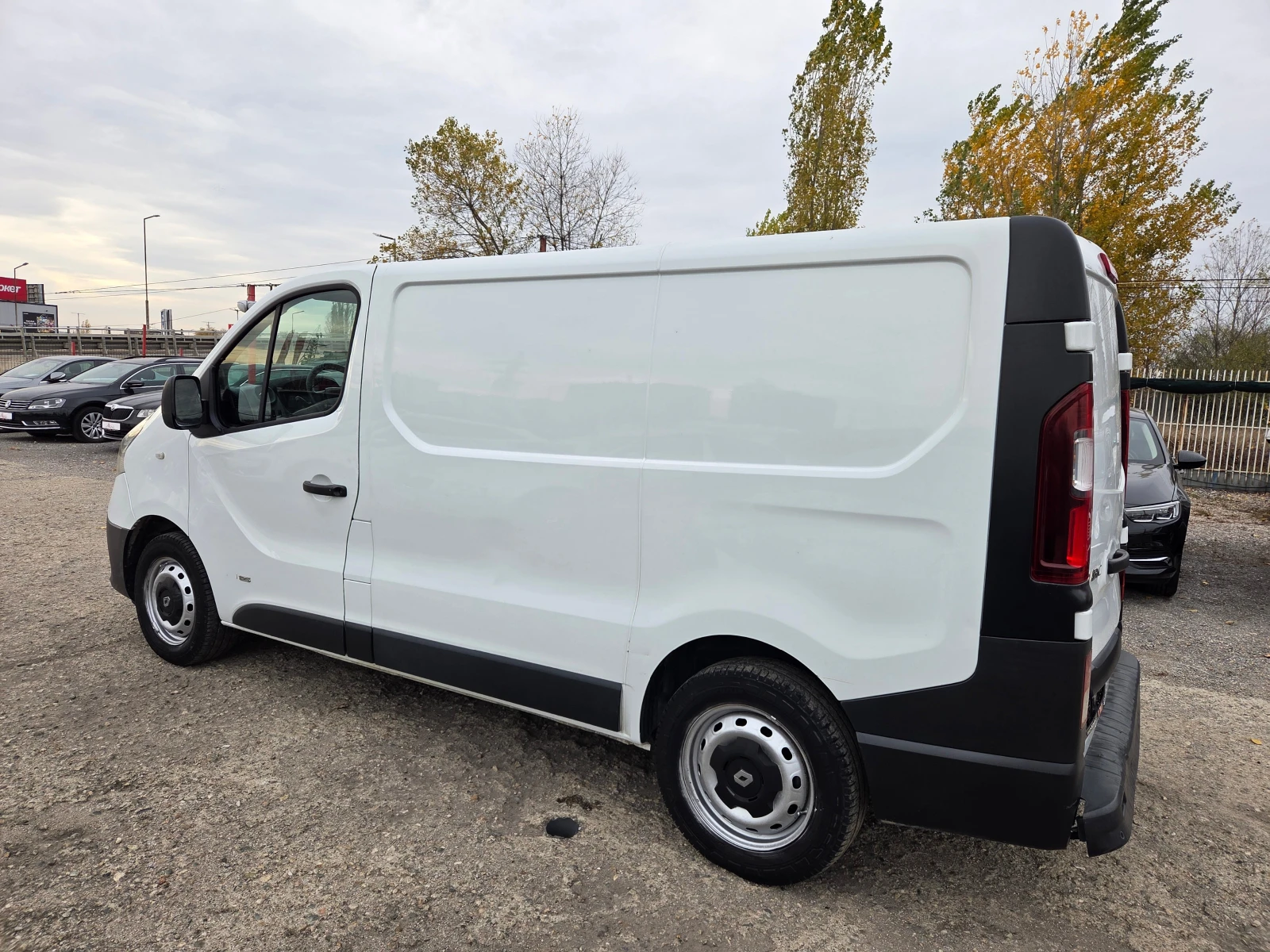 Renault Trafic 1.6dci - изображение 6
