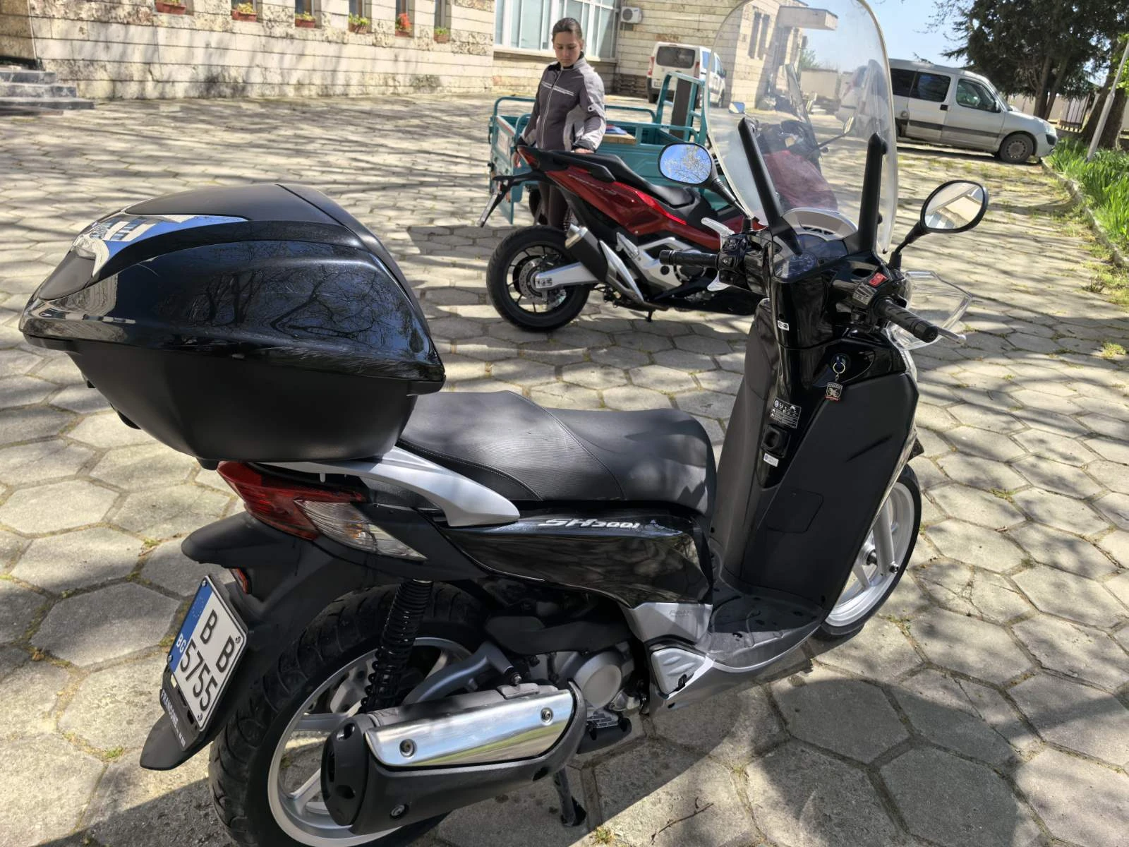 Honda Sh 300 I ABS, снимка 5 - Мотоциклети и мототехника - 54740959