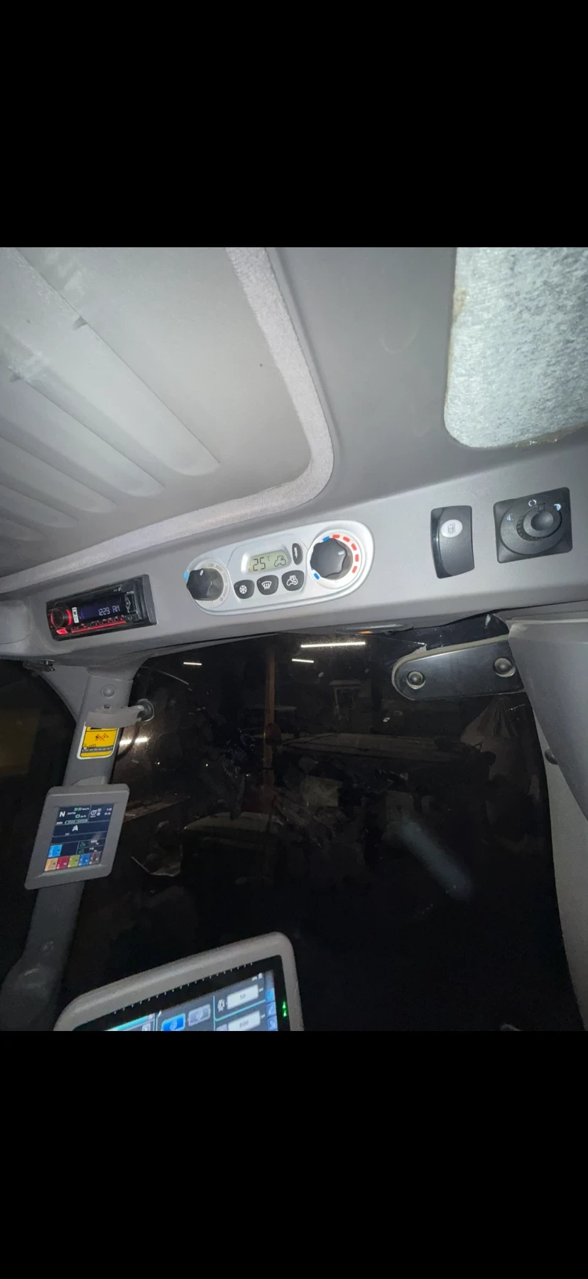 Трактор Deutz-Fahr 9340 TTV , снимка 11 - Селскостопанска техника - 56287711