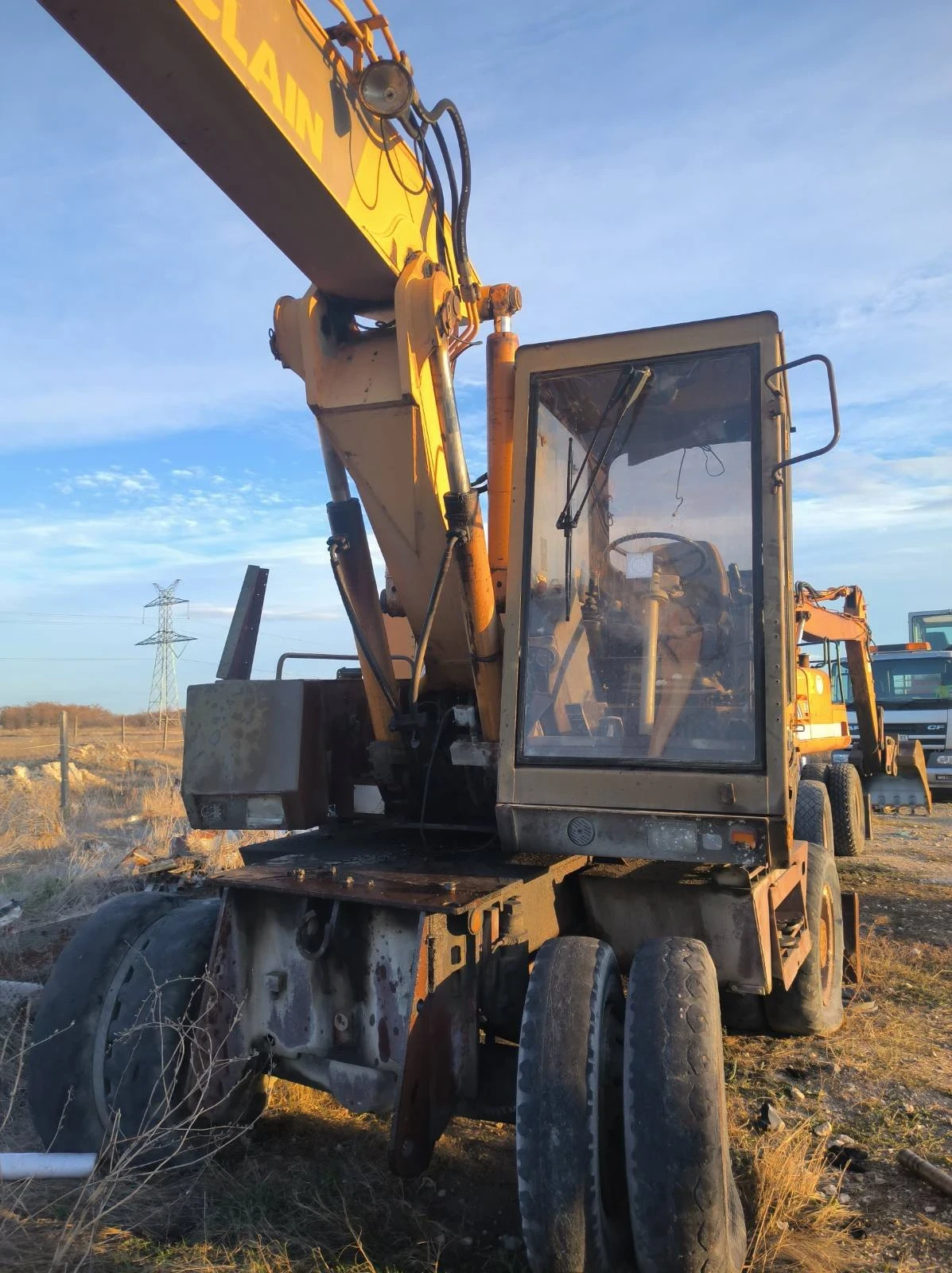 ����� Case | Mobile.bg � ����������� 1