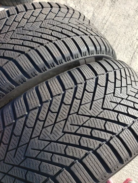 Гуми Зимни 255/50R19, снимка 3