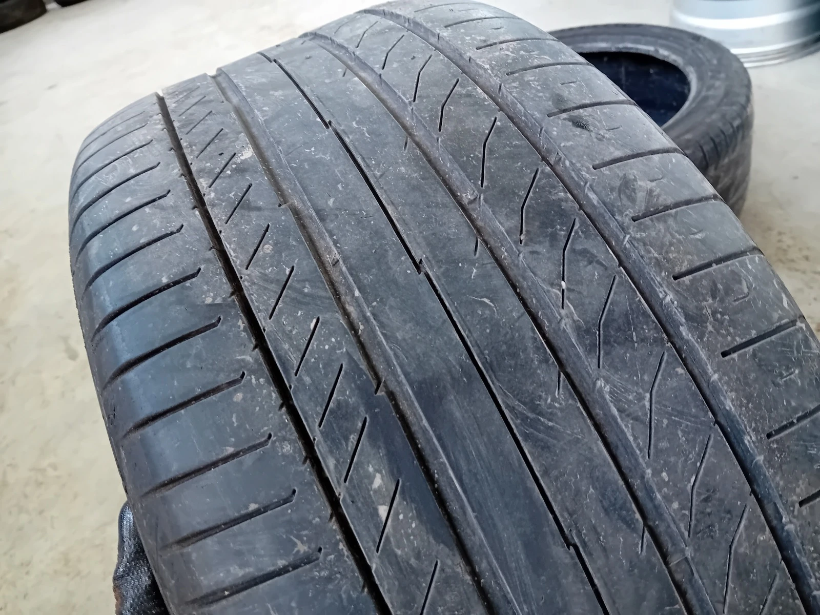  275/40R19 | Mobile.bg   1