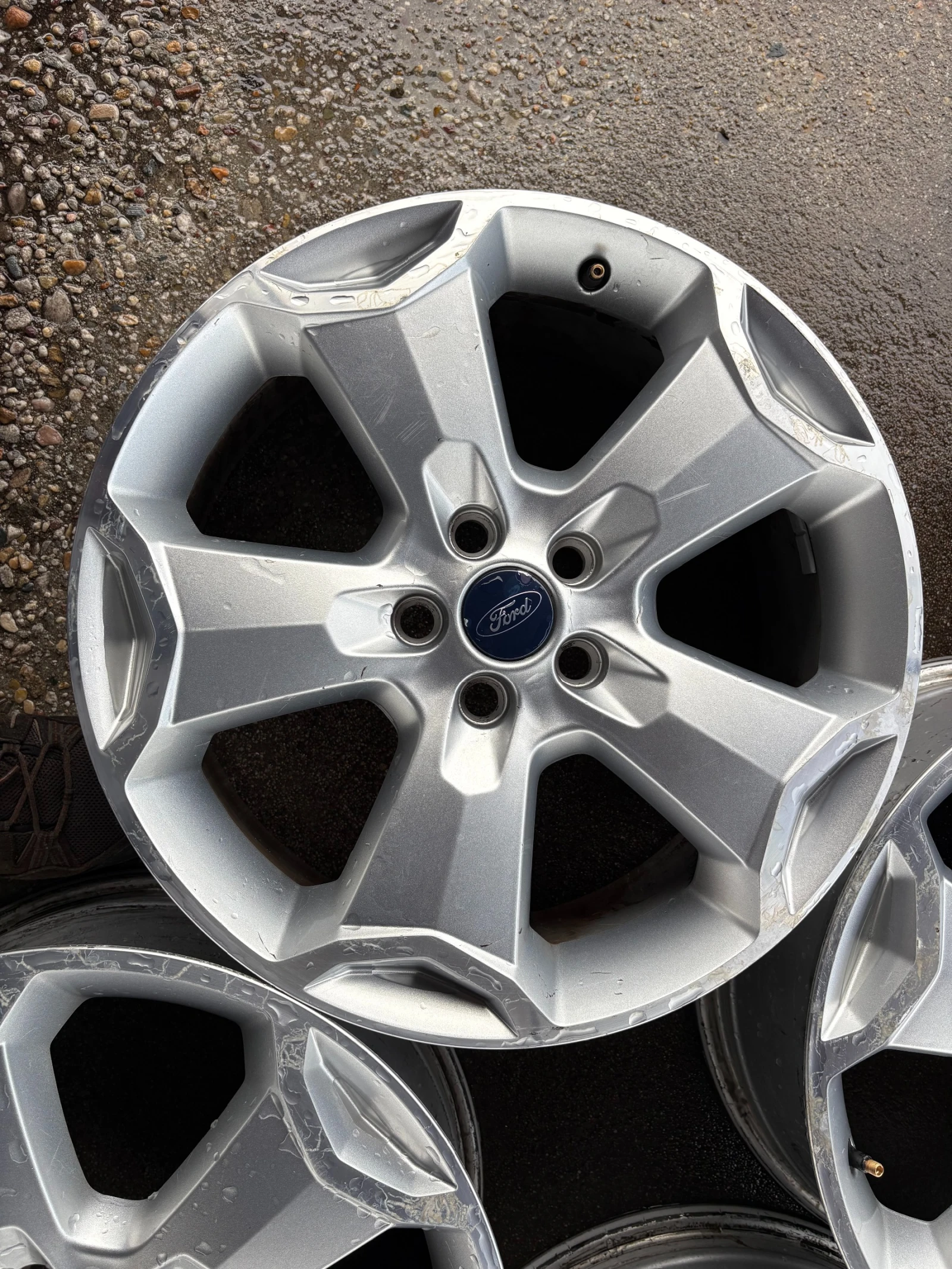 ������ �� Ford Kuga | Mobile.bg � ����������� 4