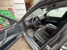 Mercedes-Benz E 220, снимка 2