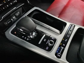 Kia Stinger 2.0T 2WD PLATINUM, снимка 9