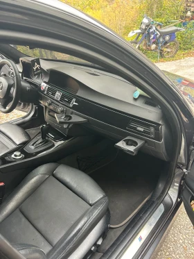 BMW 330, снимка 12