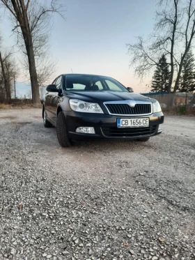 Skoda Octavia 1.6 Mpi, снимка 1