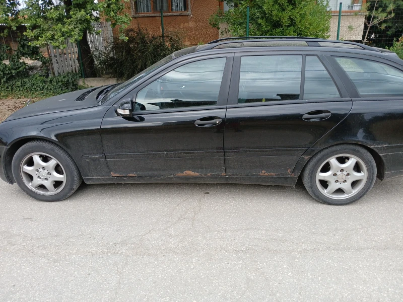 Mercedes-Benz C 200 4, снимка 5 - Автомобили и джипове - 47085354