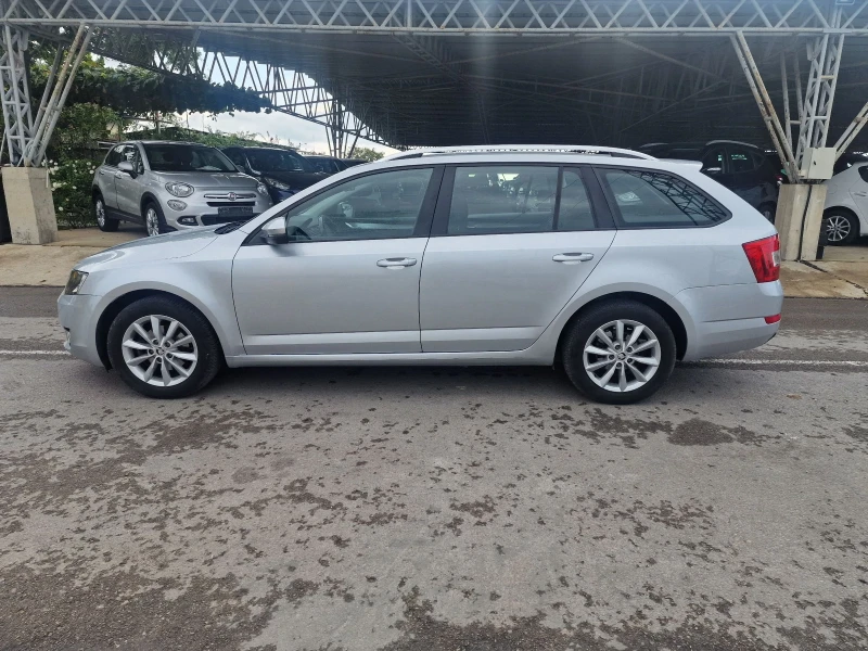 Skoda Octavia  DSG, снимка 8 - Автомобили и джипове - 47499416