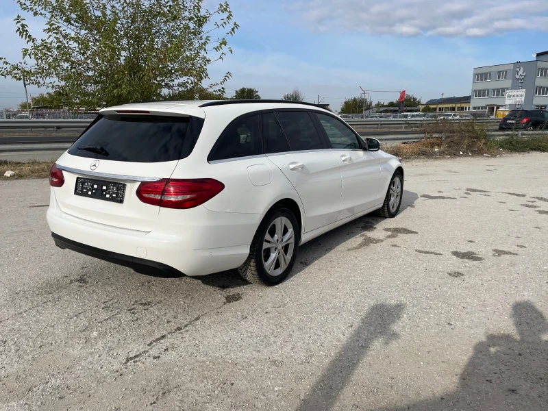 Mercedes-Benz C 220, снимка 4 - Автомобили и джипове - 47614892